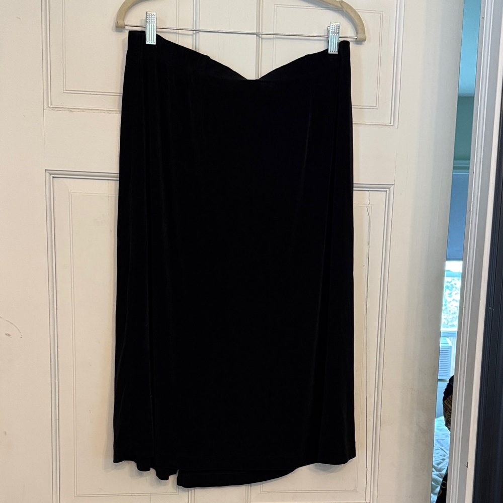 Slinky black vintage skirt with elastic waist